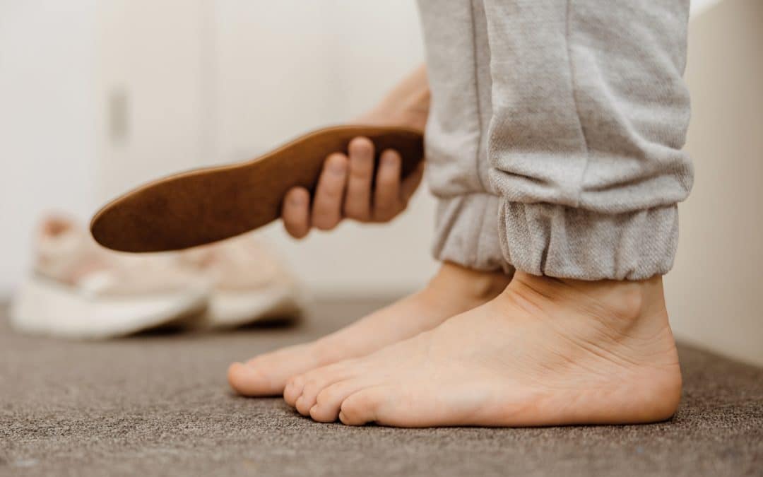 Flat Feet Demystified: A Beginner’s Guide to Pain-Free Living